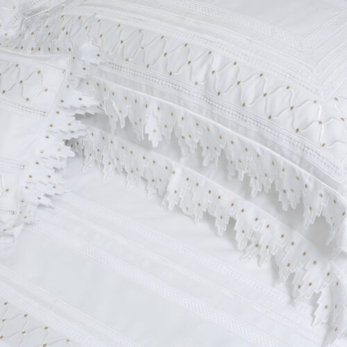 Blanche - Image 17