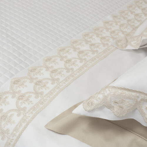 Margret - Image 3